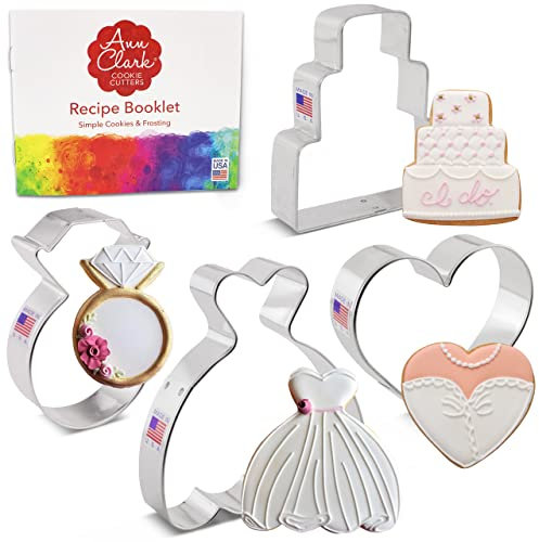 Ann Clark Cookie Cutters Ensemble de 4 emporte-pièces mariage avec livret de recettes, robe de mariée, gâteau de mariage, bague en diamant et cœur - Acier de fabrication américaine