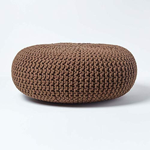 Homescapes Pouf Strickpouf rundes Bodenkissen, Sitzpouf 70 x 23 cm, gepolsterter Sitzhocker, Sitzpuff/Puff mit grob gestricktem Bezug aus 100% Baumwolle, Strickpuff, braun