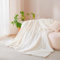 Nayoroom Kuscheldecke Winter Flauschig Kaninchen Fleecedecke 150x200 Weiß Warm Fellimitat Decke Kuschelig Wolle Aesthetic Wohndecke Cream Wolldecken Weiche Sofadecken für Sitzfläche Couch überwurf