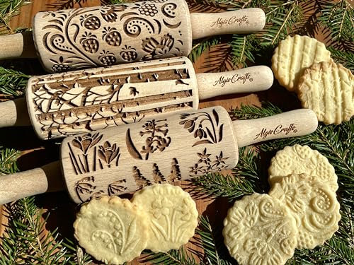 JAHRESZEITEN 3-er SET Kinder Nudelhölzer. Teigrolle mit Frühlingsblumen, Tulpen, Narzissen, Erdbeeren, Himbeeren und Birken Muster. Nudelholz mit muster für hausgemachtes Gebäck von Algis Crafts