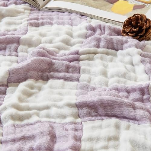 EMME Karierte Musselin Decke 70% Baumwolle 30% Bambus, Sofadecke Atmungsaktiv & Kühlend für Alle Jahreszeiten Vorgewaschen Couch Decke, Lila Karo, 130 x 150 cm