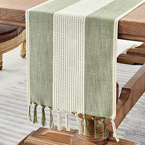 Wracra Makramee Baumwolle Leinen Tischläufer 230cm lang mit Hand-Quasten Kaffee Tisch Läufer, Bauernhaus-Stil Tabelle Läufer für Urlaub Parteien und alltäglichen Gebrauch(Salbeigrün, 230cm)