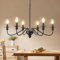 Kronleuchter Schwarz, 6 Flammig Klassisch Kerze Vintage Pendelleuchte Esstisch mit E14 Fassung, Modern Kronleuchter Hängelampe Wohnzimmer Hängend Lampe für Schlafzimmer Küche Flur, Höhenverstellung