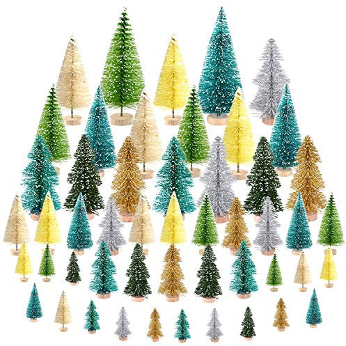 KUUQA 50Pcs Mini Christmas Village Trees Bottle Brush Trees Trees Sisal Snow Frosted Trees Tabletop Trees Mini Sisal Trees for Christmas Party Home Decorations Diorama Models, Small Size Trees