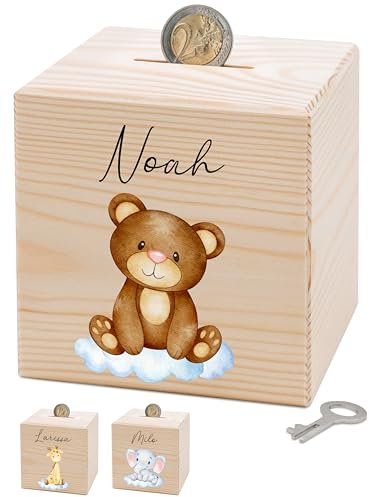Bärenfreunde® - Personalisierte Spardose Kinder aus Holz mit Metallschloss - Spardose mit Namen mit kinderfreundlichem UV-Druck zum Sparen für Kinderträume (Bär Wolke)
