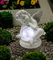 Arnusa Solarleuchte Engel mit Glaskugel 16x13cm Outdoor Gartenfigur Solarlampe Grableuchte Gartendekoration Weiß Engelfigur S-BK004