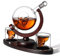 clhjinruoliu Creativo Skull Glass Whiskey Decanter Set 80 Ml Skull Mug E 850 Ml Skull Vodka Globe Decanter con Legno Rack Home Bar Kit