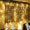 Cortina de Luces,3x3m 300 LEDs Cortina Luces Luz de Cortina con Mando 8 Modos,Alimentación por USB o pilas,Impermeable Guirnaldas Luminosas Navidad para Casa Ventana Boda Fiesta Decoración Navideña