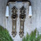 Antikas Poignée de porte en laiton patiné avec poignée en porcelaine Blanc antique