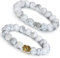 Aroncent 2PCS Herren Damen Armband, 10mm Breite Silber Gold Buddha-Kopf Gebet Mala Kugel Perle EnergieStein Armreif Armschmuck Handgelenk, Weiss Howlite Türkis Metalllegierung