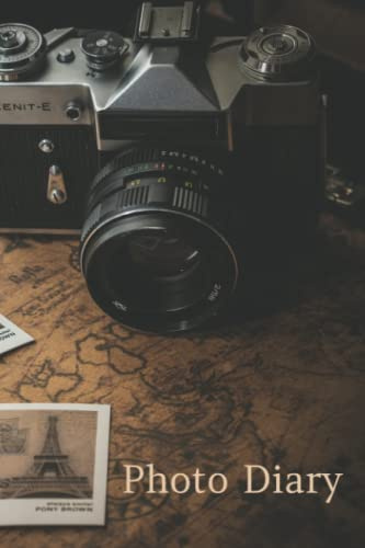 Photo Diary: A weekly planner with a photo of the week