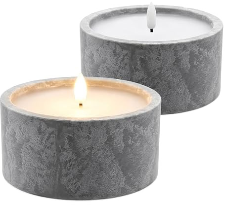 LED Outdoor Kerze in Beton Optik 12x6 cm mit Timer batteriebetrieben - 2er Set - Künstliche Tischkerze warm weiß für Außen und Innen mit Flammeneffekt - Garten Tisch Deko Windlicht Gartenkerze