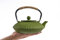 Tetera verde de hierro fundido con infusor extraíble incorporado, 800 ml, estilo japonés con patrón geométrico, resistente al óxido, retención de calor, mango tejido, tetera tradicional para té de