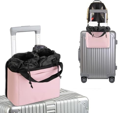 Luggage Cup Holder for Suitcases, Multifunctional Travel Cup Holder, Travel Coffee Mug, Fits Roll on Suitcase Handle, Gifts for Flight Attendants Creative Travel Accessories (Pink)