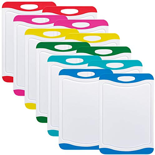 Rosenstein & Söhne Frühstücksbretter: 12er-Set Schneidebretter in 6 Farben, antibakteriell, je 29 x 20 cm (Obst-Schneidebrett, Kunststoff Sets, Küchenhelfer)