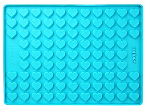 Collory Backmatte Hundekekse für MEDIUM (2,6cm) HERZ FORM Leckerlis, Silikon Backform, Pralinenform, Schokoladenform, Hitzebeständig, Lebensmittelecht & Bpa-frei