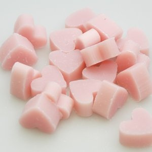 Lot de 50 mini savons en forme de cœur