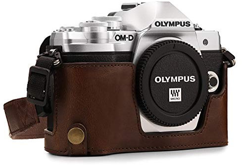 MegaGear MG1351 Etui avec Bandoulière/Accès Batterie en Cuir pour Appareil Photo Olympus Om-D E-M10 Mark III Marron foncé