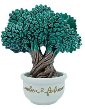 GIOIE DI PUGLIA - Albero di Ulivo Pugliese realizzazione artigianale di ceramisti di Grottaglie con base personalizzata con nomi | Altezza 18cm | Idea regalo lussuosa ed importante