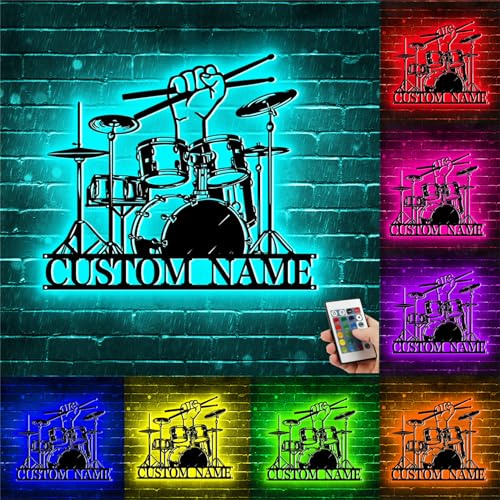 Benutzerdefiniertes Schlagzeuger-Metallschild, das Trommelstöcke in der Hand hält, Wandkunst, personalisierter Schlagzeuger-Name, Metallschilder, Trommeln, Musik, Club, Dekoration, Geschenk für Männer