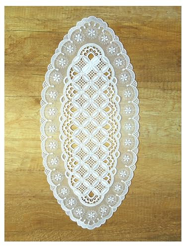atelier alles-Spitze Cremeweiße Tüll-Spitzendecken Daria | Hochwertige Tischwäsche aus Vogtländische Luft-Spitze und zart besticktem Tüll | Größe: 20 x 41 cm oval