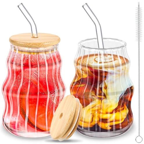 BUOAZR Lot de 2 Verres à Café, 530ml Tasses à Cappuccino Verre, Tasses à Latte Macchiato en Verre avec Couvercle, Verres à thé Rayé avec Paille de Verre et Brosse, pour Bière, Lait, Eau, Jus, Café