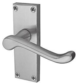 Victorian Scroll Lever Latch Door Handles Satin Chrome 118 x 40mm (2)