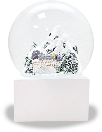 Schneekugel Weihnachten | Berglandschaft mit Brücke | Sockel weiß eck | Höhe: 12cm Breite 10 cm | 20300 (Berg Brücke weiß eck)