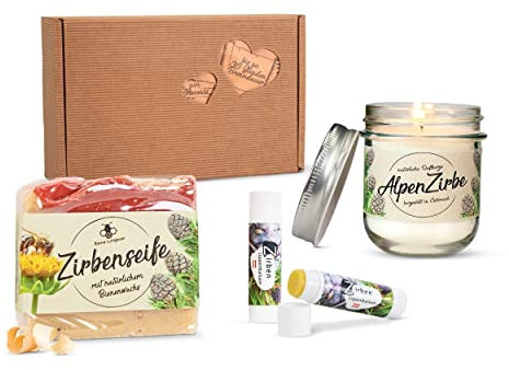 ZirbenErlebnis Kosmetik-Duft-Box #8: Zirbenseife, 2X Bussistift Lippenbalsam Zirbe + Zirbenduftkerze