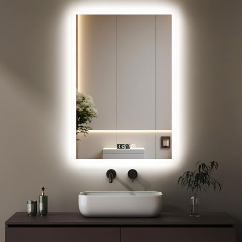 Boromal Badezimmerspiegel mit Beleuchtung, Uhr und Touch Schalter, 50x70cm, 3 Lichtfarben, Dimmbar, 2470LM, Wandspiegel mit LED, Unisex, Ohne Duft