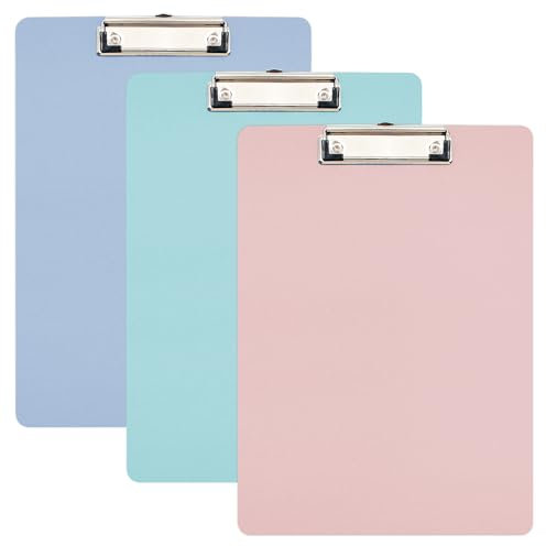 Klemmbrett A4 3 Stück aus Karton mit Folie - Clipboard mit Moderner Klemmer zur Aufbewahrung von Papier, Farbige Zwischenablage für Notizen, Formulare (Blau+Pink+Grün, A4)