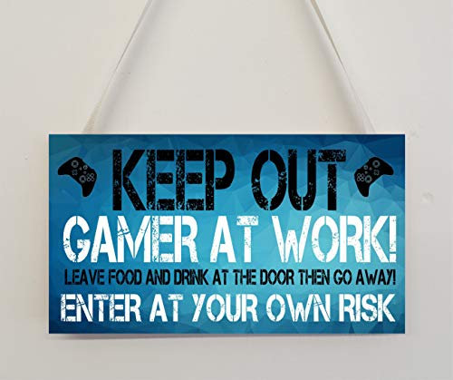 Decalarama Novelty Gaming Sign Plaque – Keep Out Gamer At Work (XBOX) Gamer Gifts For Son Brother Boys Bedroom Present Wall Door MDF Sign Cute Custom