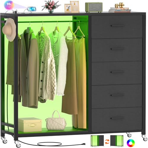 Cyclysio Kommode mit Hängeregal 5 Stoffschubladen Kommode mit Kleiderständer, Holzplatte Aufbewahrungskommode mit Ladestation & LED-Lichtern, abschließbare Räder, Schrank