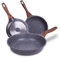 La Moustache - Set de Sartenes de 20/24/28 cm【Ebook +40 Recetas】con Antiadherente, sin PFOA/PFOS, Juego Apto para Inducción, Batería de Cocina Profesional de Aluminio, Mangos Antiquemadura (Amalfi)