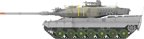 Rye Field Model 5114 - 1:35 Leopard 2A6 Captured Ver. with T-80 Wheels in Moscow 2