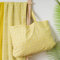 TRAMAS+ Set Toalla Pareo y Bolso a Juego, Toalla de Playa, Bolso con Estampado, Ideal para Verano, Playa, Piscina y Vacaciones - Clau Lima