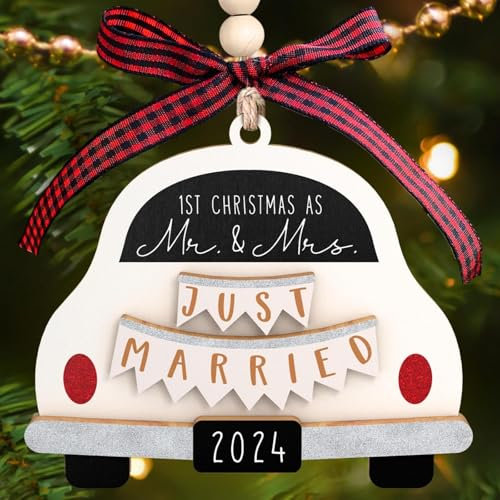 Just Married Ornament First Christmas Married Ornament 2024 Our First Christmas as Mr and Mrs Christmas Ornament Just Married Couple Car Ornament Car Wedding Christmas Tree Ornament