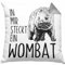 Trendation Wombat Kissen mit Füllung 40x40 Geschenk für Wombat Liebhaber In Mir Steckt EIN Wombat (Grau)