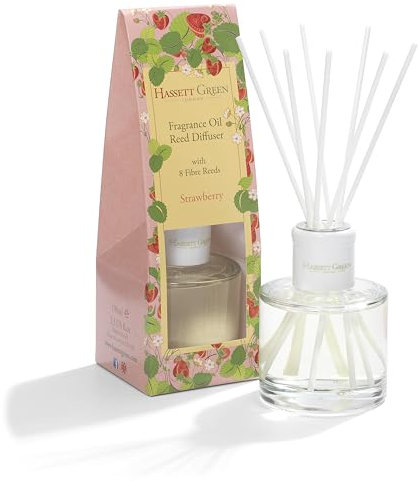 Hassett Green London Fragrance Oil Reed Diffuser - 100ml Glass Bottle with 8 Fibre Reeds - Strawberry