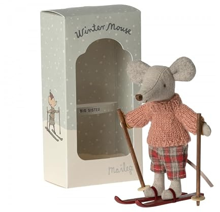 Souris en Hiver avec sa Paire de Ski, Grande sœur