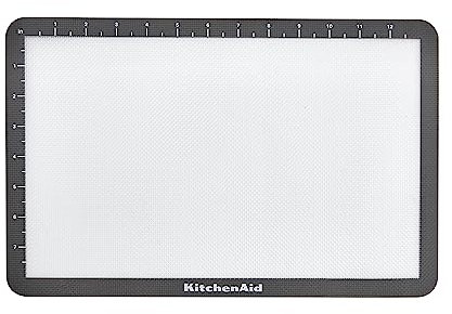 KitchenAid Tapis de cuisson en silicone de taille moyenne, 22,9 x 35,6 cm, gris