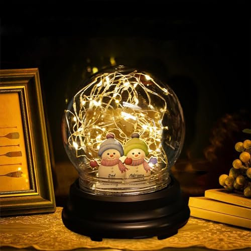 TATLETATLE Bola de cristal personalizada de muñeco de nieve familiar, bola de cristal de nieve personalizada con 1-10 nombres de muñeco de nieve, luces LED de Navidad para el día de San Valentín