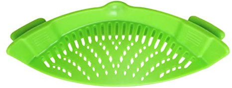Snap 'n Strain Silicone Strainer | Clip-On Pots, Bowls and Pans | Home Gems Kitchen Accessories | Green