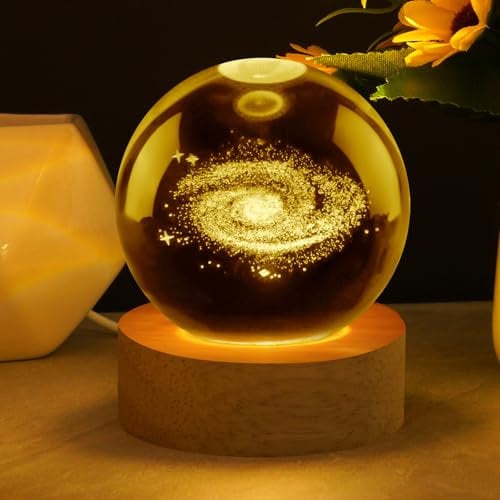 Vicloon Veilleuse Boule de Cristal 3D,Galaxy Crystal Ball Night Light,Lampe de Nuit Boule de Verre avec Base en Bois,Décoration de Bureau,Cadeaux d'astronomie pour Enfants(lumière chaude)