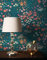NEWROOM Tapete Blau Vliestapete Blumen - Blumentapete Landhaus Dunkelblau Rot Blüten Wiese Romantisch inkl. Tapezier-Ratgeber