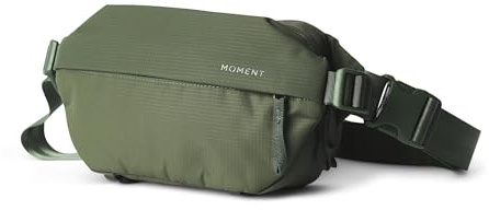 Moment Everything Sling - Wasserabweisende Umhängetasche für den Alltag  I 2 L  I  Gen 2  I  Olive