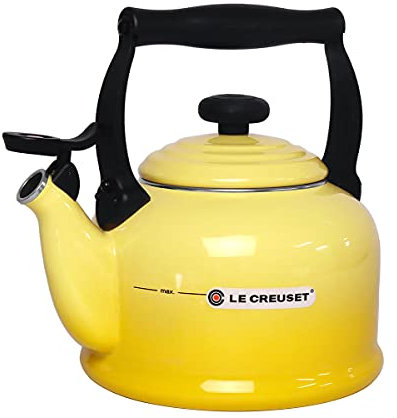 Le Creuset Bouilloire Traditionelle avec Sifflement, Pour Cuisinière, Acier Émaillé, 2,1 L, Soleil, 92000800516000, Sun
