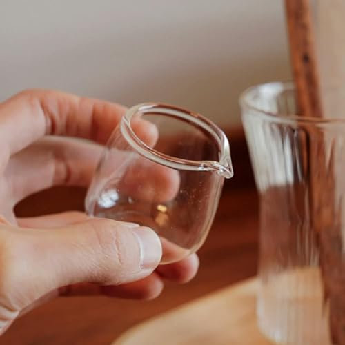 LIUBI 4pcs 15ml/50ml Multi-Functional Seasoning Dish Small Glass Coffee Milk Pitcher Vinegar Sauce Cup Mini Glass Milk Cup Creamer Jug