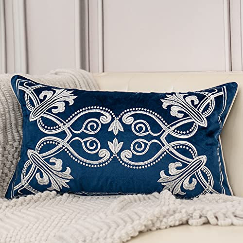 Aeckself Federa per cuscino con motivo floreale europeo, 30,5 x 50,8 cm, lussuosa, in velluto ricamato, decorativo, per divano, camera da letto, soggiorno, blu navy e bianco