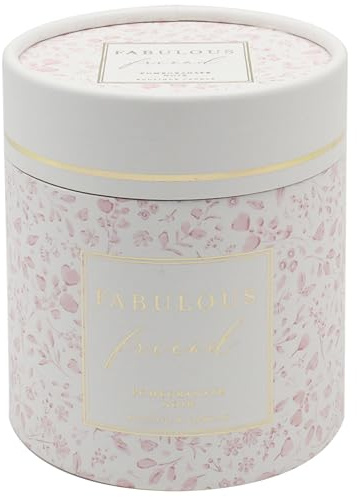 Lesser & Pavey Madelaine by Hearts Design Fabulous Friend 220 g Kerze Granatapfel Noir für Geschenke | Ideales Kerzengeschenk für Frauen & Männer | Schönes Design Kerzen Große Duftkerzen für